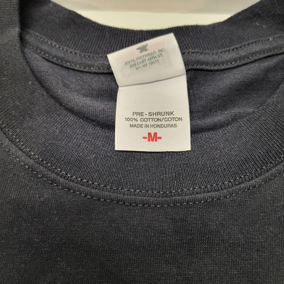 Mint Condition AC/DC tour shirt - Picture 3 of 3